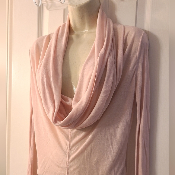 VS Tee-Shop Pale Pink Cowl-Neck Top - Picture 11 of 14